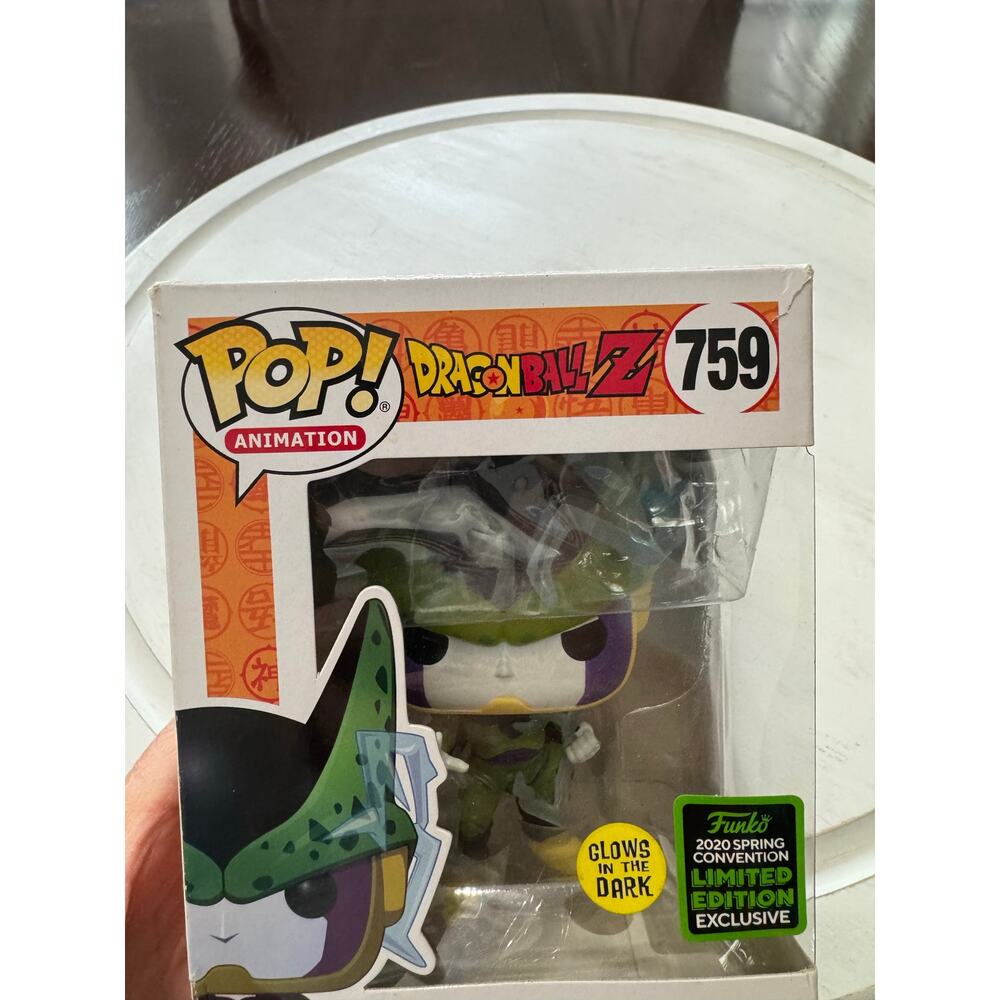 Funko Pop Dragon Ball Z Perfect Cell Glows #759 2020 Spring Con w/ Protector
